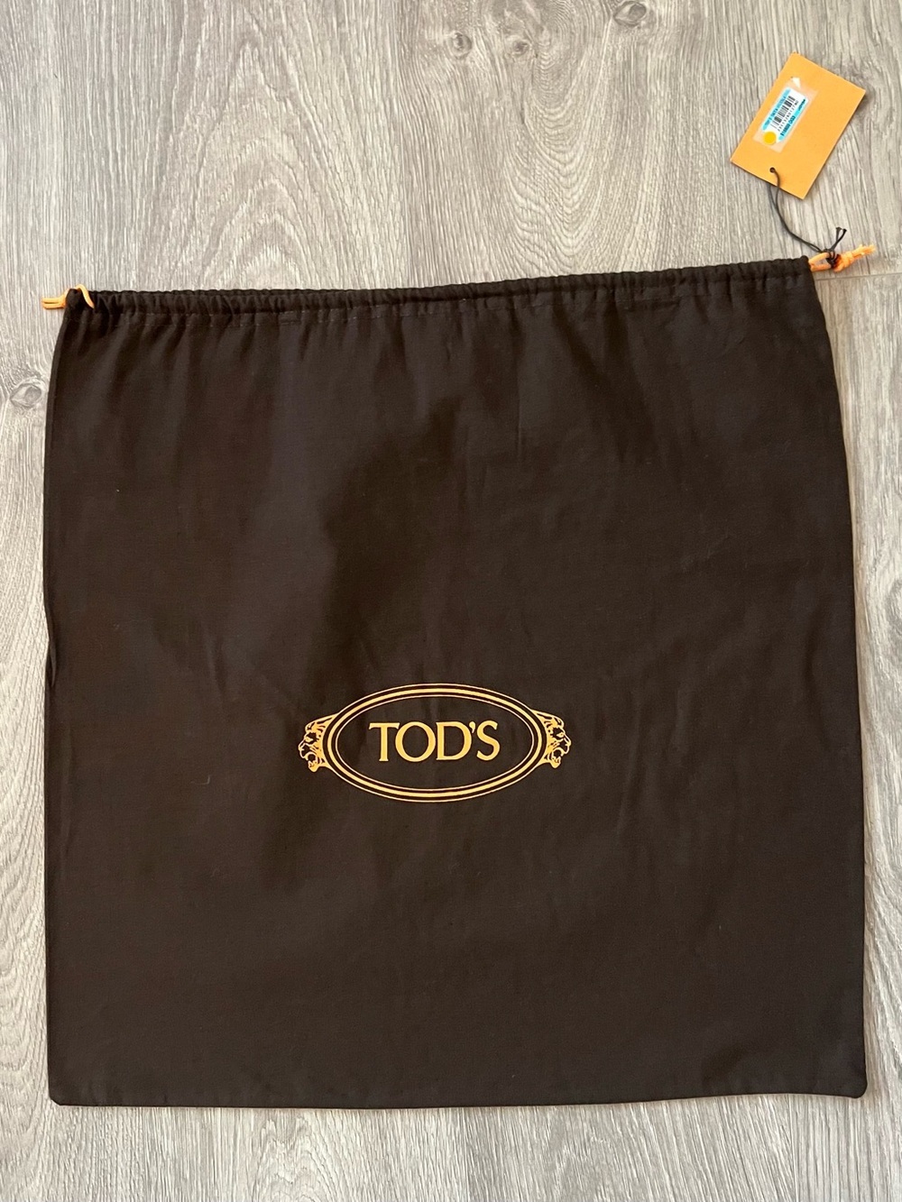 Tod’s dust bag (C81)
